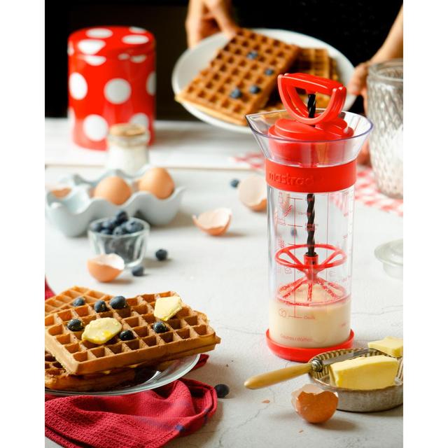 3485990386100 - Mastrad - Shaker à crêpe TWIST'N MIX - Rouge