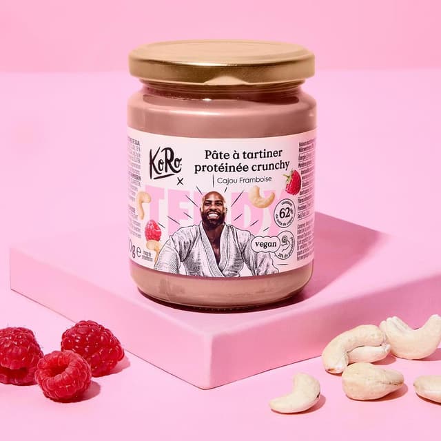 4255582818000 - Koro - Pâte à tartiner protéinée vegan cajou-framboise x Teddy Riner