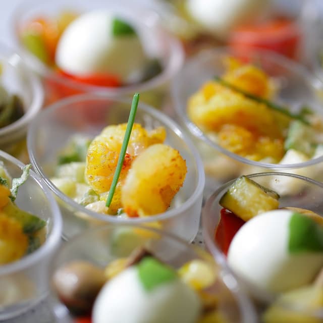 2050000337239 - Traiteur Idbuffet - Kit cocktail dînatoire - 241 pièces