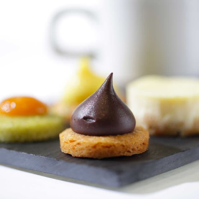 2050000337239 - Traiteur Idbuffet - Kit cocktail dînatoire - 241 pièces