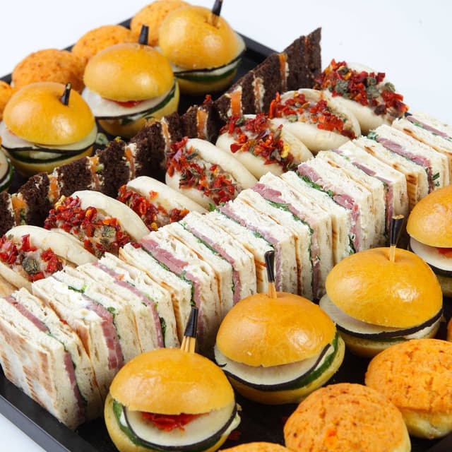 2050000337239 - Traiteur Idbuffet - Kit cocktail dînatoire - 241 pièces