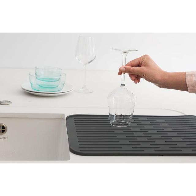 8710755117442 - Brabantia - Tapis égouttoir en silicone