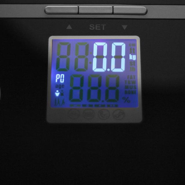 8713016024244 - Tristar - Pèse personne analyse corporelle- WG2424