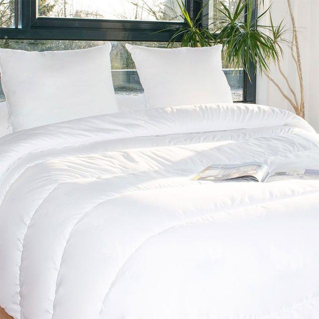 3153633460349 - Bleu calin - Couette anti-acariens et anti-bacteries SANITIZED