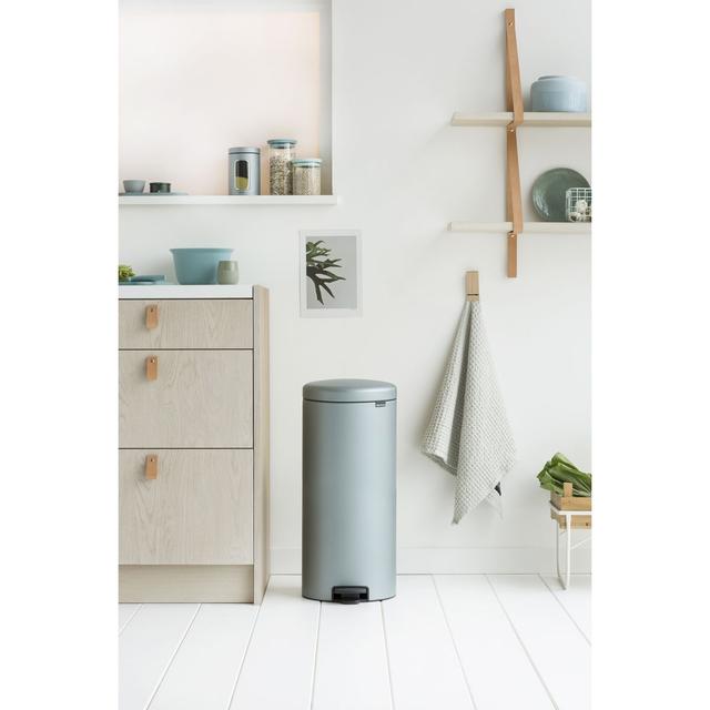 8710755114564 - Brabantia - Poubelle à Pédale New Icon metallic