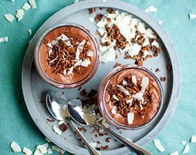 Mouse au chocolat au lait de coco 