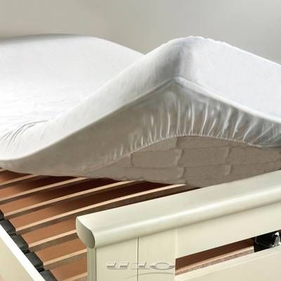 Douceur D Interieur Protège matelas éponge imperméable anti-acarien Ponny, 140 x 190 cm