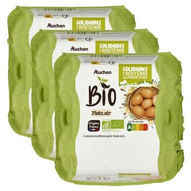 Auchan Solidaires Bio Oeufs de poules Bio élevées en plein air, calibre moyen, gros, Lot de 3x4 oeufs