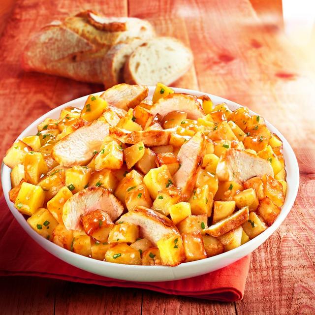 3248833086700 - Marie - Poulet rôti et pommes de terre fondantes avec du jus et une pointe de persil