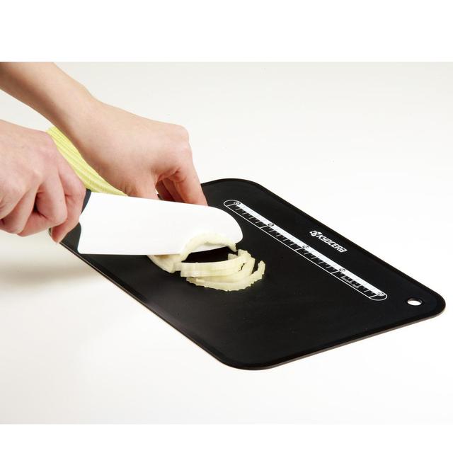 4960664670819 - Kyocera - Planche à découper souple noir