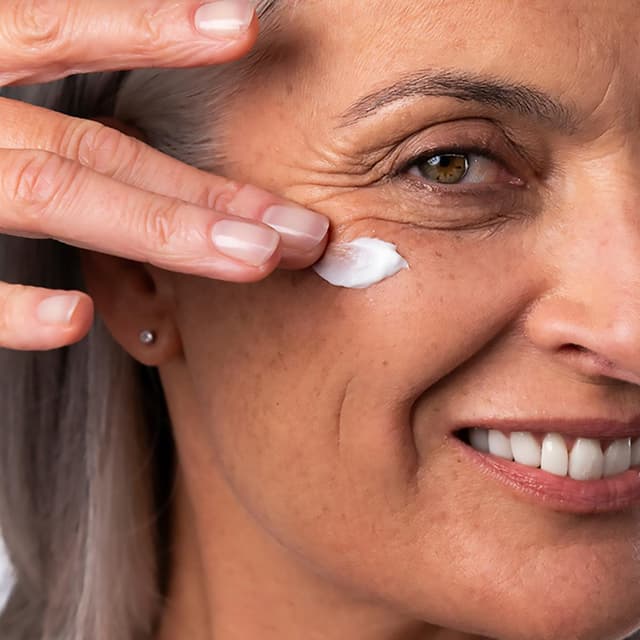 3517360026030 - SO'BIO ETIC - Soin Visage Jour Anti - Tâches Expert