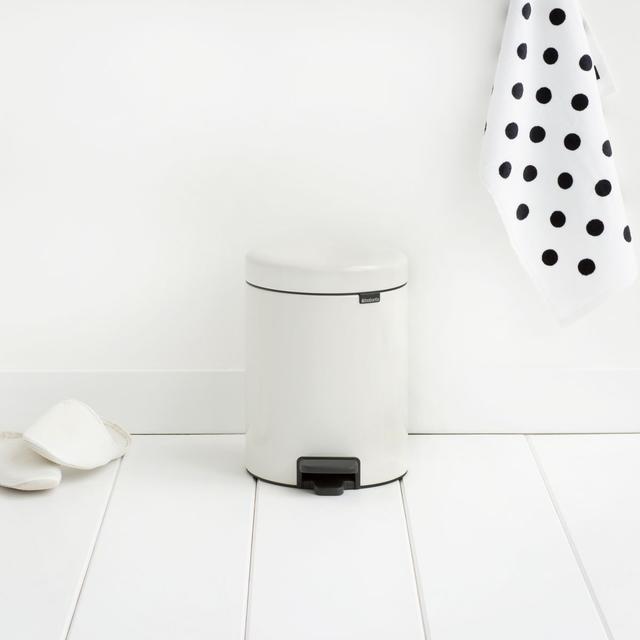 8710755112065 - Brabantia - Poubelle à pédale New Icon White