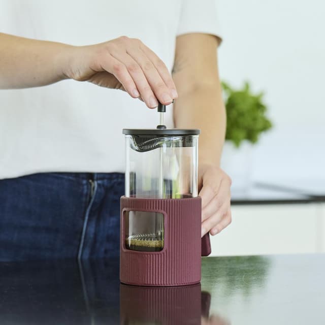 5404035732472 - Point virgule - Cafetière à piston en fonte