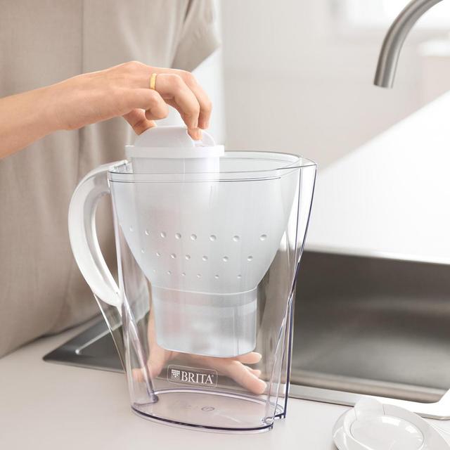 4006387124076 - BRITA - Carafe Filtrante Marella Blanche