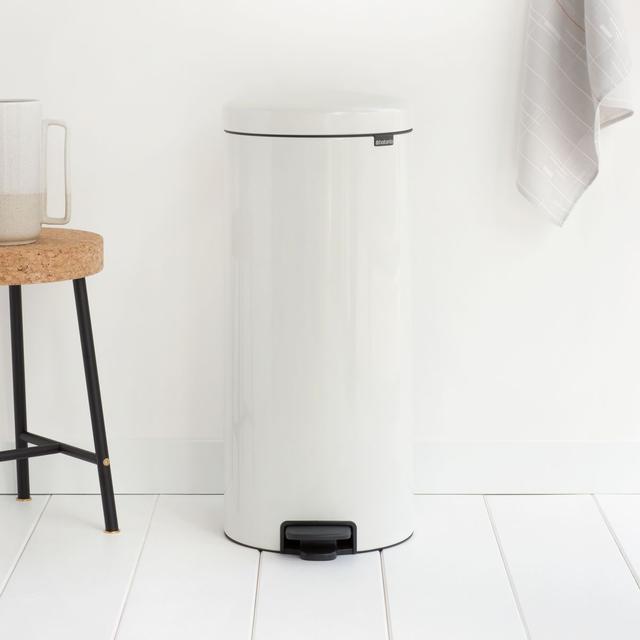 8710755111785 - Brabantia - Poubelle à pédale NEWICON White