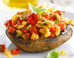 Blé à la tomate et aux champignons