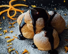 Profiteroles