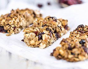 Barres de céréales maison aux flocons d'avoine