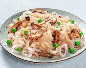 Nouilles de konjac sautées aux champignons