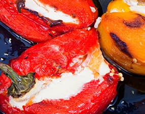 Poivrons au chèvre au barbecue