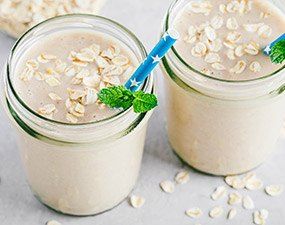 Smoothie à la banane et aux flocons d'avoine