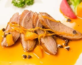 Canard rôti cannelle-orange