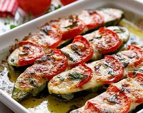 Courgettes farcies à la mozzarella