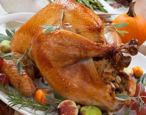 Dinde rôtie aux épices, purée de potimarron